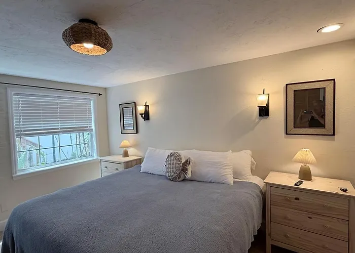 "oasis" Historic Beachside Retreat Clearwater Beach